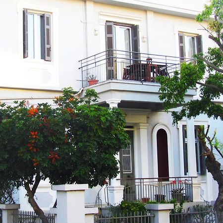 Heraklion Retro Apartment Bagian luar foto