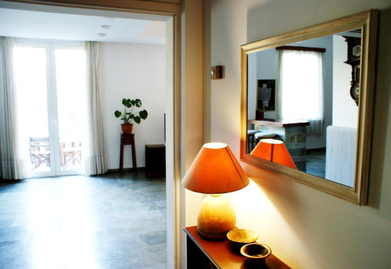 Heraklion Retro Apartment Bagian luar foto