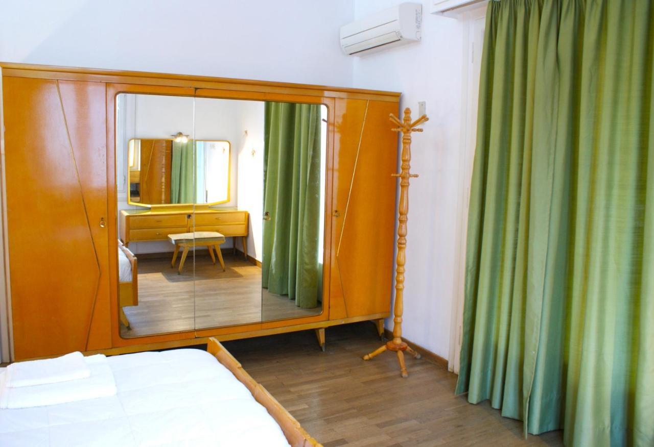 Heraklion Retro Apartment Bagian luar foto