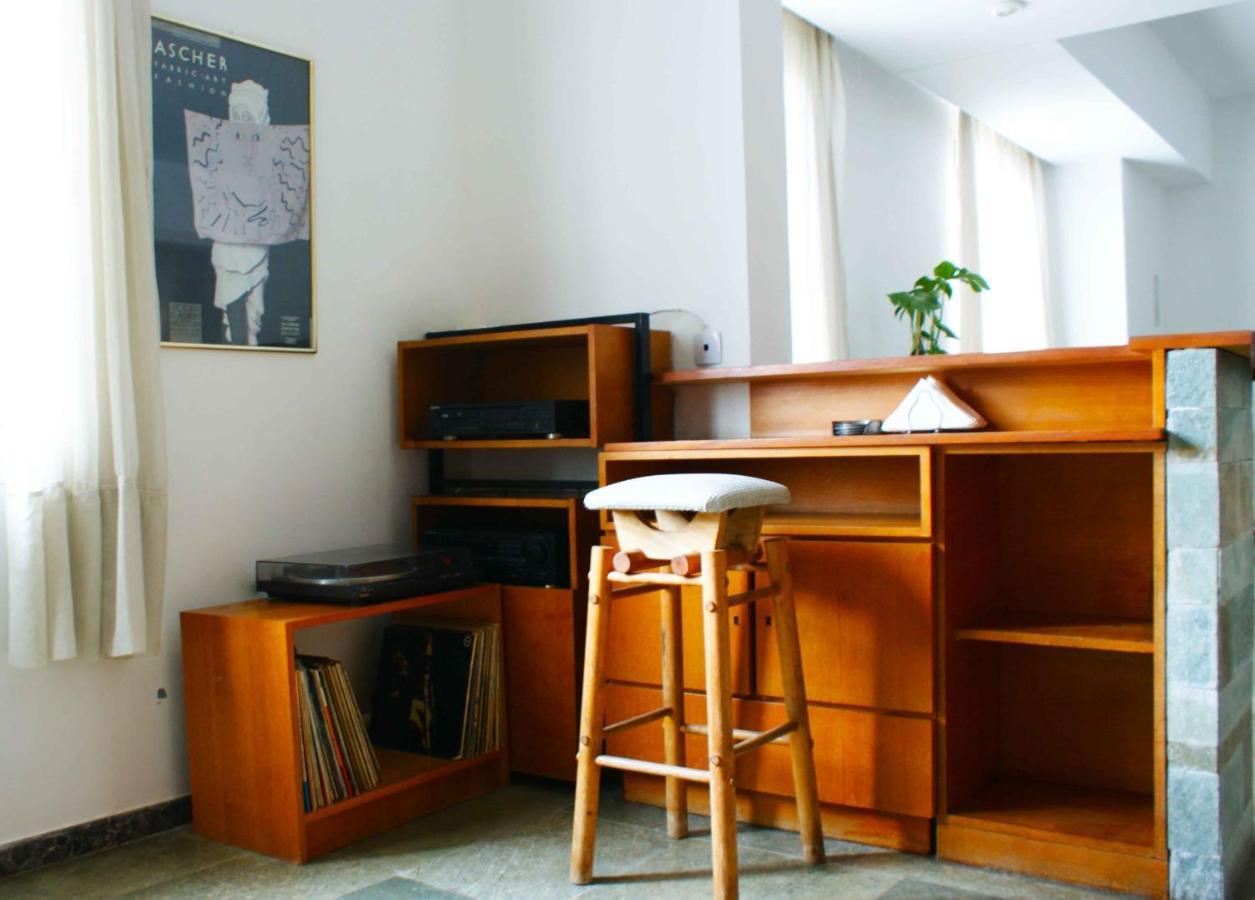 Heraklion Retro Apartment Bagian luar foto